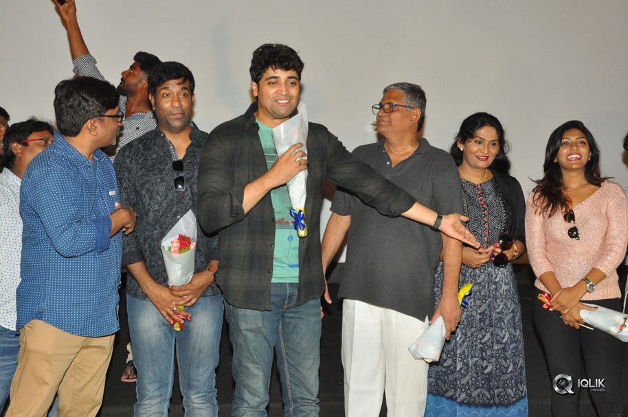 Ami-Thumi-Movie-Success-Meet-At-Vizag